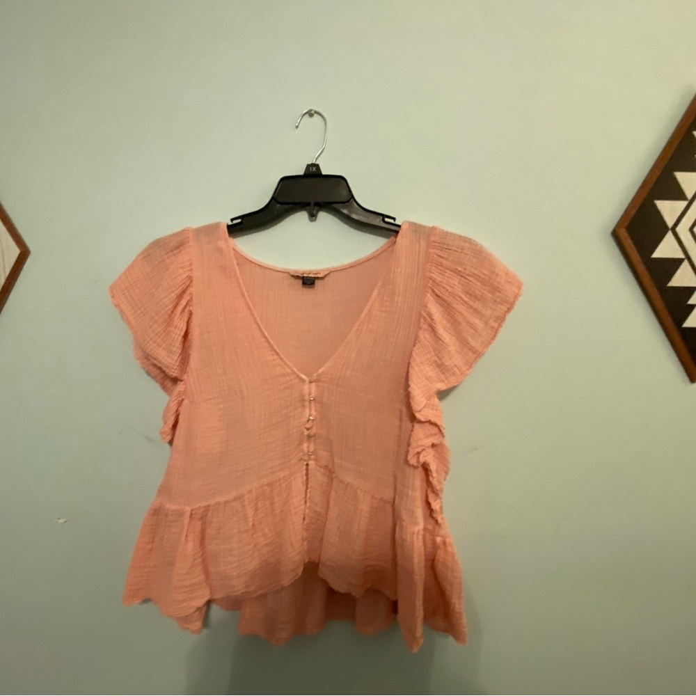 American Eagle Outfitters Pink Flutter Sleeve Peplum Blouse
